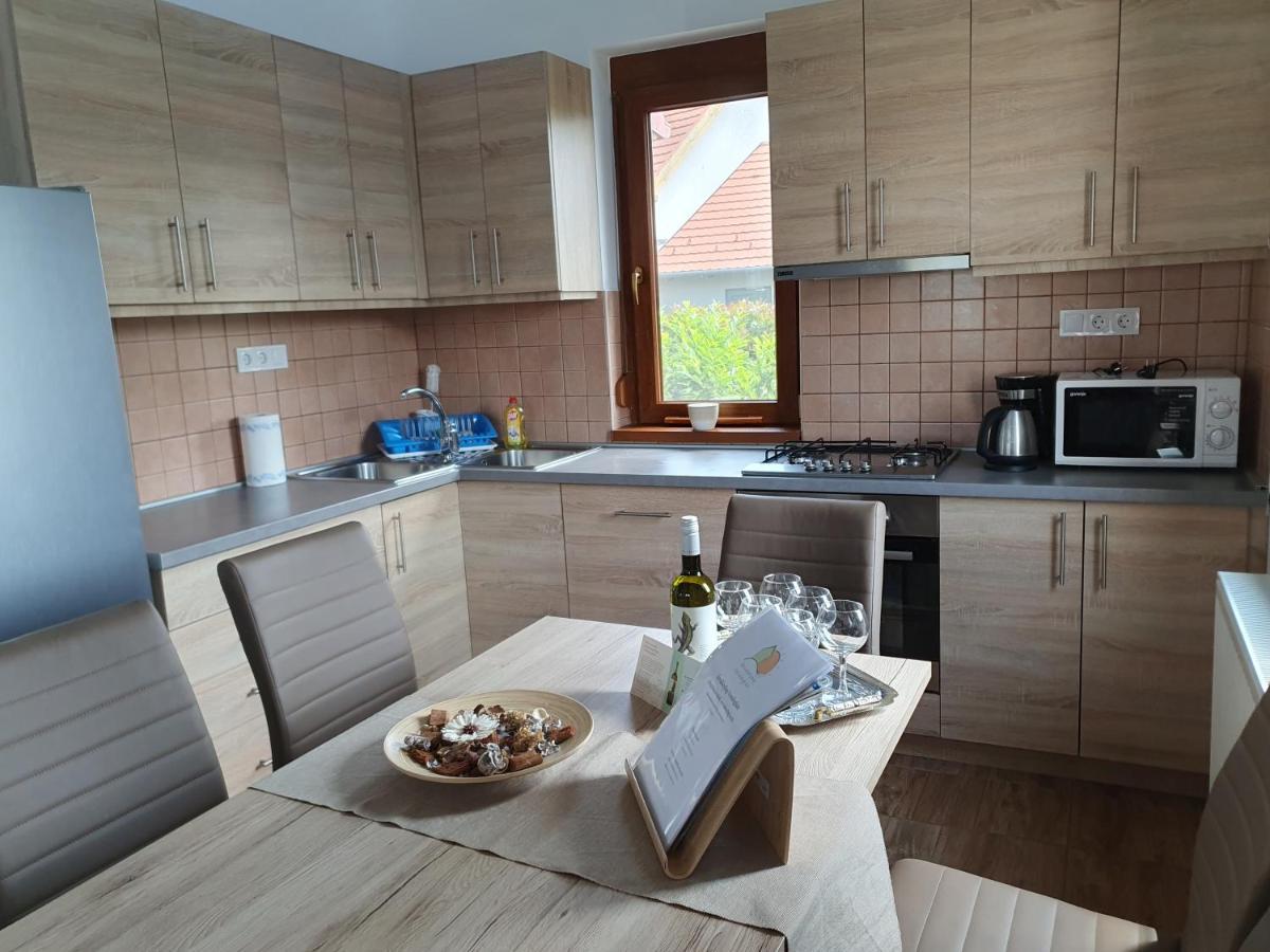 Árvalányhaj Vendégház Balatonakali Exterior foto